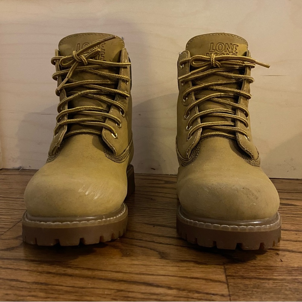 Women’s Lone Wolf Boots